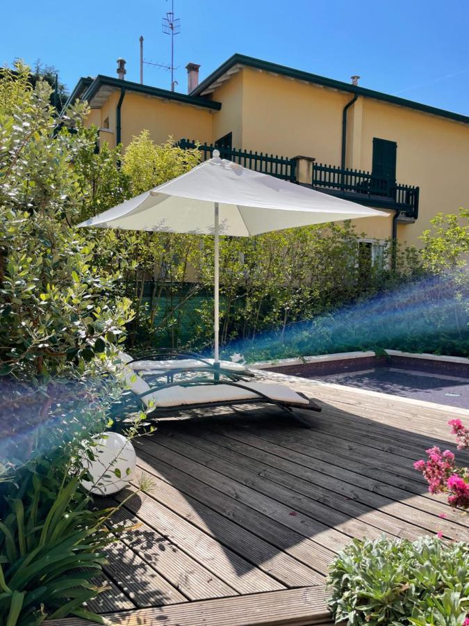 Villa Arzilla Desenzano del Garda Exterior foto